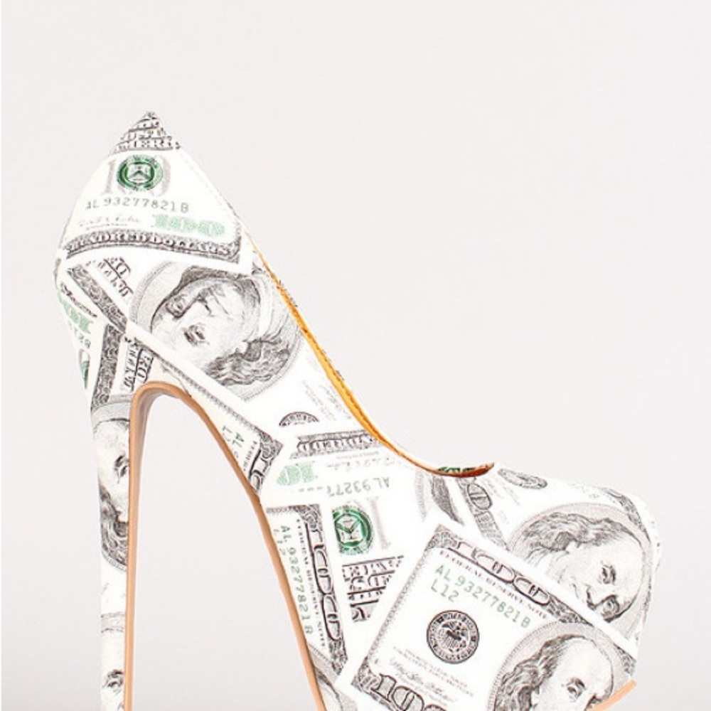 [SOLD] Shoe Republica Money Heels💚💵